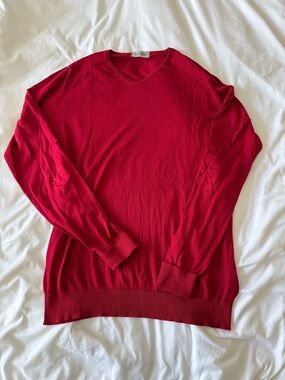 John Smedley Men’s Red V-Neck Sweater